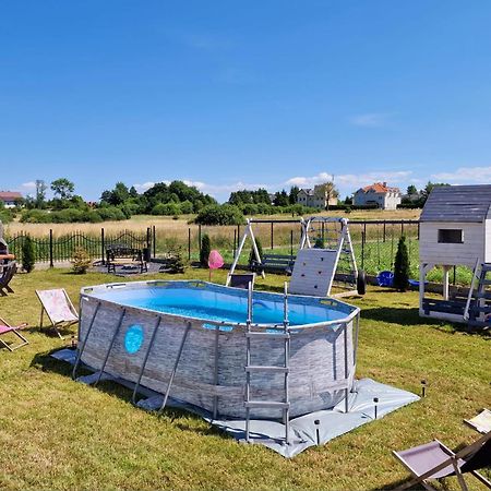 Diamenty Baltyku Domki Wakacyjne Balia Z Jacuzzi ملنك المظهر الخارجي الصورة